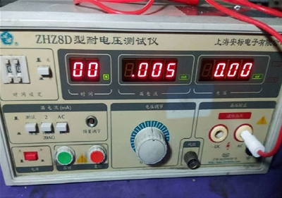 耐電壓測(cè)試儀